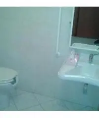 Vendita Laboratorio in via doberdò, 73