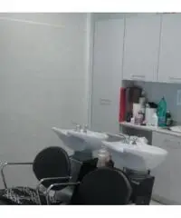 Vendita Laboratorio in via doberdò, 73