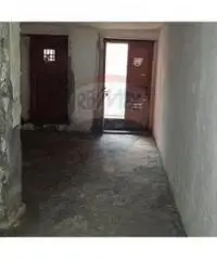 Vendita Magazzino in Via Lazzaro Spallanzani