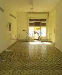 Magazzino in affitto a Catanzaro, Centro