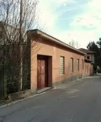 Capannone in Vendita a Olgiate Comasco