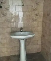 Capannone artigianale in affitto a Empoli 280 mq  Rif: 468940