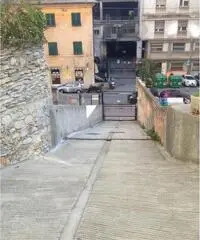 Rif: 21711127-143 - FONDO CARRABILE VIA LAGACCIO Rif: 21711127-143 - FONDO CARRABILE VIA LAGACCIO