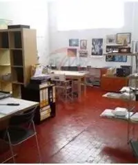 Rif: 21711152-79 - Genova Molassana vendesi capannone industriale / artigianale con posteggio! Rif: 21711152-79 - Genova Molassana vendesi capannone industriale / artigianale con posteggio!