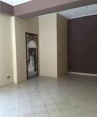 Affitto Magazzino in Via ghibellina, 201