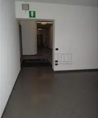 Affitto Capannone con ascensore