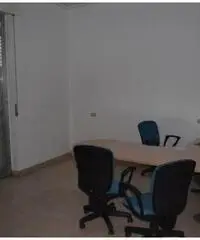 Limito: Affitto Capannone in Via Dante Alighieri