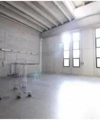 Lucernate: Affitto Capannone in Via Italo Calvino