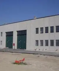 Lucernate: Affitto Capannone in Via Italo Calvino