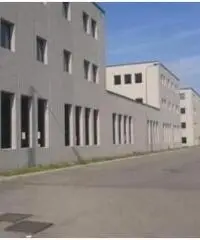 Lucernate: Affitto Capannone in Via Italo Calvino