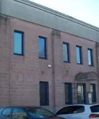 Lucernate: Vendita Capannone in via Magenta