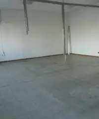 Vendita Capannone in via Primo Maggio 41