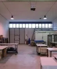 Affitto Capannone da 290mq Affitto Capannone da 290mq