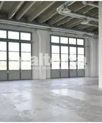 Affitto Capannone in Via I Maggio 1