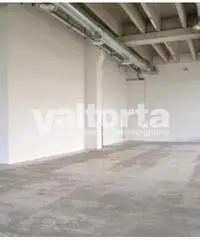 Vendita Capannone in Via I° Maggio