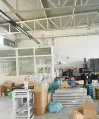 RifITI 013-SU25356 - Capannone Industriale in Affitto a Quarto di 700 mq