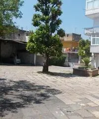 RifITI 027-SU703 - Magazzino in Vendita a Sant'Antimo di 100 mq