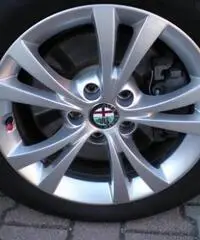 ALFA ROMEO Giulietta 2.0 JTDm-2 170 CV TCT DISTINCTIVE NAVI+PDC+DNA+USB rif. 7190694