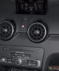 Audi A1 Audi A1 Sportback 1.6 TDI S tronic S line sport di