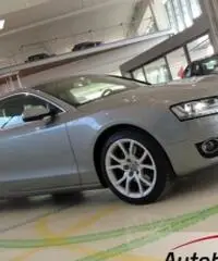 AUDI A5 3.0 TDI AMBITION QUATTRO S-TRONIC 240 CV Cambio automatico + Pad al volante + Navigatore + P AUDI A5 3.0 TDI AMBITION QUATTRO S-TRONIC 240 CV Cambio automatico + Pad al volante + Navigatore + P