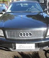 AUDI A8 2.5 V6 TDI/180 CV cat quattro Tiptr. rif. 7128634