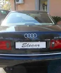 AUDI A8 2.5 V6 TDI/180 CV cat quattro Tiptr. rif. 7128634