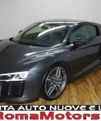Audi R8 5.2 FSI V10 PLUS S-TRONIC MAGNETICRIDE CARBONIO Audi R8 5.2 FSI V10 PLUS S-TRONIC MAGNETICRIDE CARBONIO
