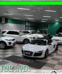 AUDI R8 Spyder 5.2 V10 FSI quattro R tronic*Xenon*pelle*na rif. 7171502 AUDI R8 Spyder 5.2 V10 FSI quattro R tronic*Xenon*pelle*na rif. 7171502