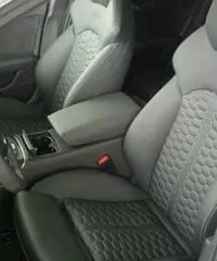 Audi RS6 Avant PERFORMANCE 4.0 TFSI PANO LED MATRIX BOSE HU Audi RS6 Avant PERFORMANCE 4.0 TFSI PANO LED MATRIX BOSE HU