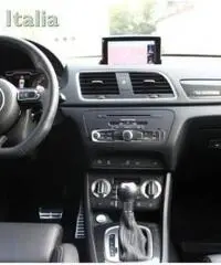 Audi RS Q3 2.5 TFSI quattro S tronic Audi RS Q3 2.5 TFSI quattro S tronic