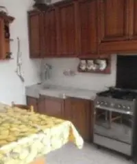 Appartamento di 5 locali in Vendita Appartamento di 5 locali in Vendita