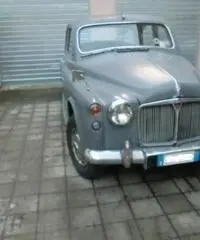 AUTO D'EPOCA ROVER 1962 SEDILI IN PELLE  CRUSCOTTO DI RADICA
