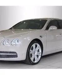 Bentley Flying Spur Bentley Flying Spur Mulliner W12 MODELLO 2016 TORT Bentley Flying Spur Bentley Flying Spur Mulliner W12 MODELLO 2016 TORT