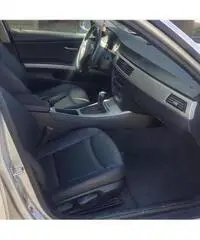 BMW 320 Serie 3   (E90/E91)  cat Touring Eletta