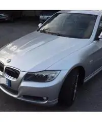 BMW 325 i cat Futura automatica pelle rif. 7117845 BMW 325 i cat Futura automatica pelle rif. 7117845