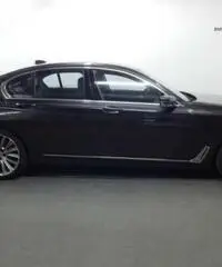 BMW 730 d Eccelsa rif. 7184676 BMW 730 d Eccelsa rif. 7184676