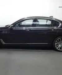 BMW 730 d Eccelsa rif. 7184676 BMW 730 d Eccelsa rif. 7184676