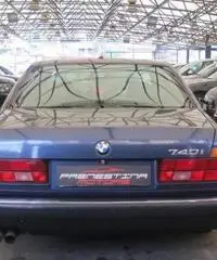 BMW 740 i V8 cat rif. 3887215