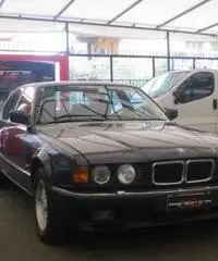 BMW 740 i V8 cat rif. 3887215 BMW 740 i V8 cat rif. 3887215