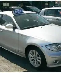 BMW SERIE 1 120 D AUTOMATICA BMW SERIE 1 120 D AUTOMATICA