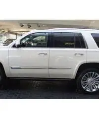 Cadillac Escalade 6.2L V8 Platinum ESV