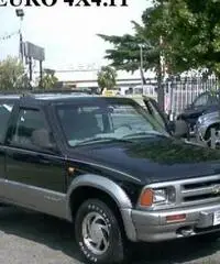 CHEVROLET Blazer 4.3 V6 VORTEC cambio aut nuovo...!!!!! rif. 5117758 CHEVROLET Blazer 4.3 V6 VORTEC cambio aut nuovo...!!!!! rif. 5117758