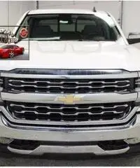 Chevrolet Silverado Chevrolet Silverado LTZ V8 5,3 ECOTEC 355 HP 4X4 C Chevrolet Silverado Chevrolet Silverado LTZ V8 5,3 ECOTEC 355 HP 4X4 C