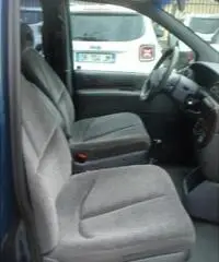 CHRYSLER Voyager 2500*CRD*7posti*Fendi*Cerchi*Occasione* rif. 7009603 CHRYSLER Voyager 2500*CRD*7posti*Fendi*Cerchi*Occasione* rif. 7009603