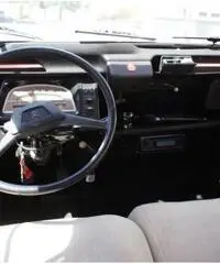 Citroen 2CV 6 Club, Sempre garage