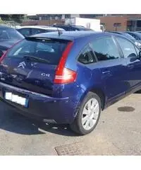 Citroen C4 1.6 HDi 110CV Exclusive Citroen C4 1.6 HDi 110CV Exclusive