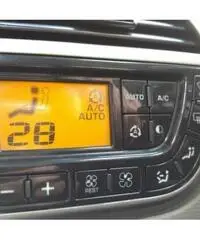 Citroen Grand C4 Picasso 2.0 HDi 138 CMP6 Exclusive 7Posti Citroen Grand C4 Picasso 2.0 HDi 138 CMP6 Exclusive 7Posti