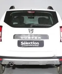 DACIA Duster 15 dci Laureate 4x2 SS 110cv MY16 rif. 7028845 DACIA Duster 15 dci Laureate 4x2 SS 110cv MY16 rif. 7028845