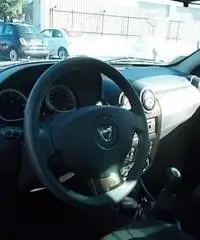 DACIA Duster 16 110cv 4x2 laurate rif. 7093945 DACIA Duster 16 110cv 4x2 laurate rif. 7093945