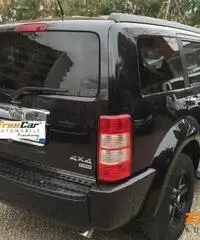 DODGE Nitro 2.8 CRD DPF SXT 4WD Aut. UNIPRO rif. 7113211 DODGE Nitro 2.8 CRD DPF SXT 4WD Aut. UNIPRO rif. 7113211